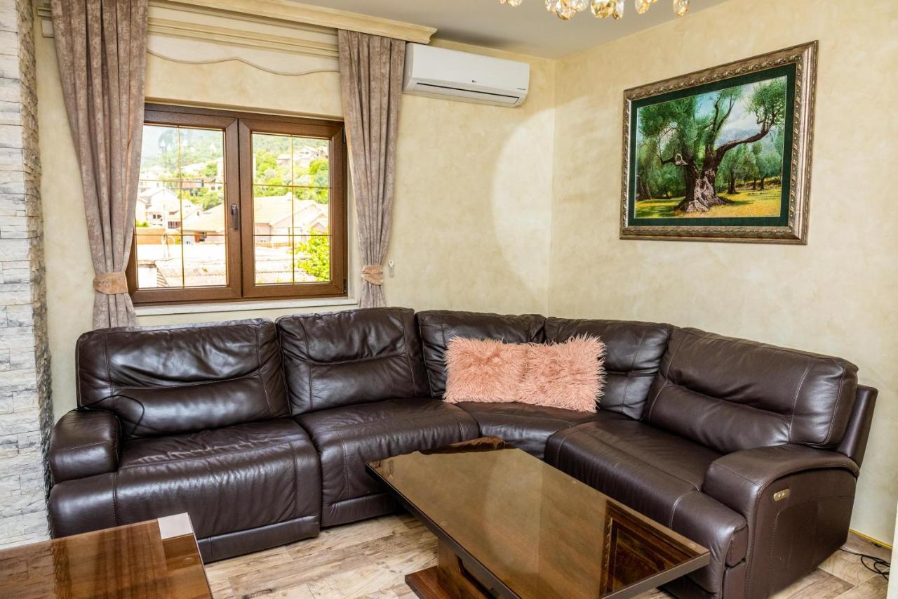 טיווט Raicevic Residence מראה חיצוני תמונה
