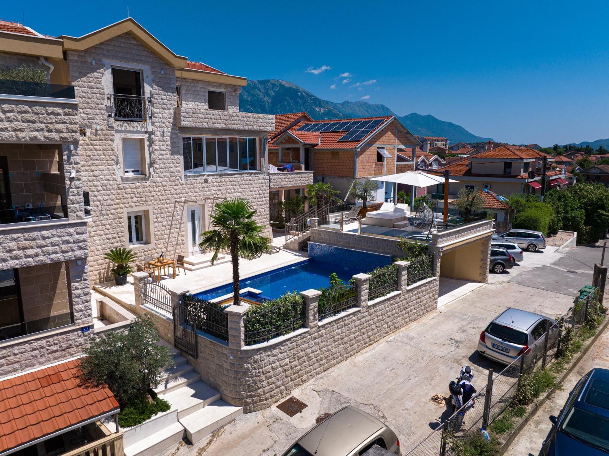 טיווט Raicevic Residence מראה חיצוני תמונה