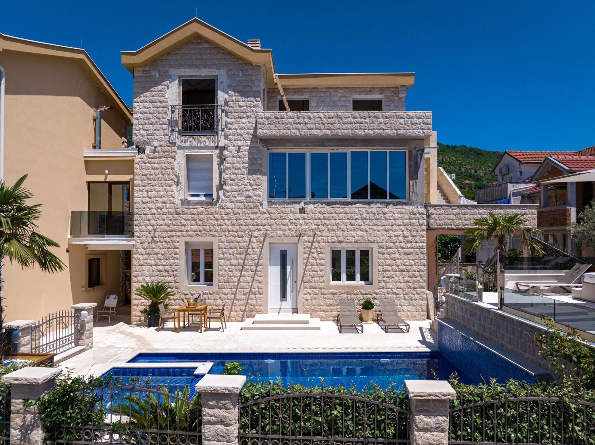 טיווט Raicevic Residence מראה חיצוני תמונה